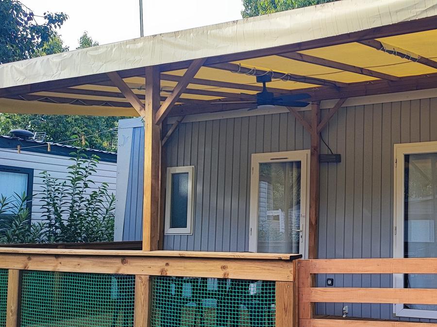 Mobilhome 4 personnes - 2 chambres, tv, clim, terrasse couverte 1
