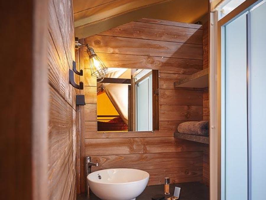 Tente en toile et en bois 5 personnes - Lodge KENYA 46m² 8
