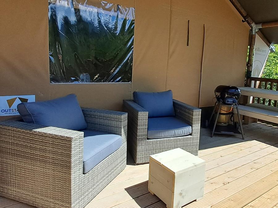 Tente en toile et en bois 6 personnes - Tente Lodge Prestige Plus - 2 chambres - 1SDB - 35m² 2