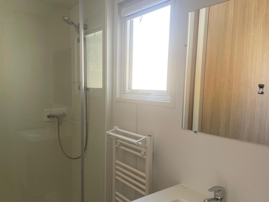 Mobilhome 8 personnes - Sunêlia Luxe Duo 3 Chambres + 1 studio 18m² 9