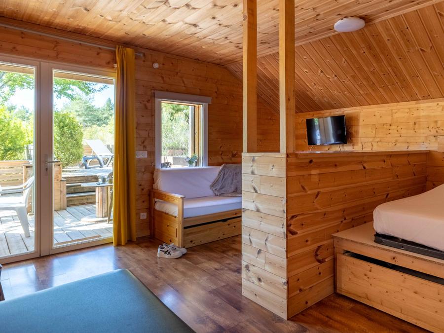 Studio 4 personnes - 1 Chambre - 1SDB - 37m² - Grande Terrasse 2