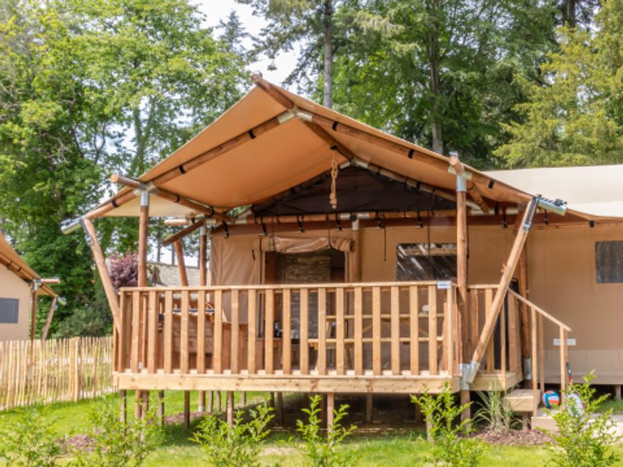 Tente en toile et en bois 6 personnes - Safari Prestige Plus 6pers 3ch 1SDB 49m² 0