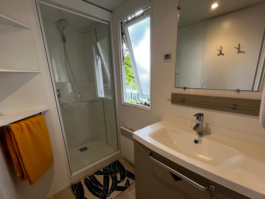Mobilhome 5 personnes - Prestige Plus 32m² 2 chambres - climatisé 11