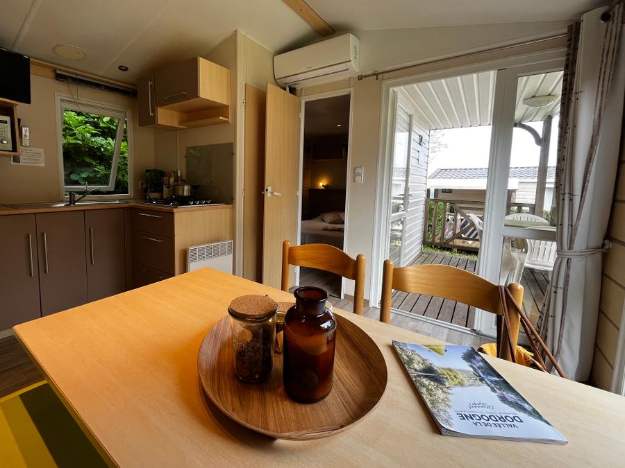 Mobilhome 4 personnes - Prestige 32m² 2 chambres - climatisé 9