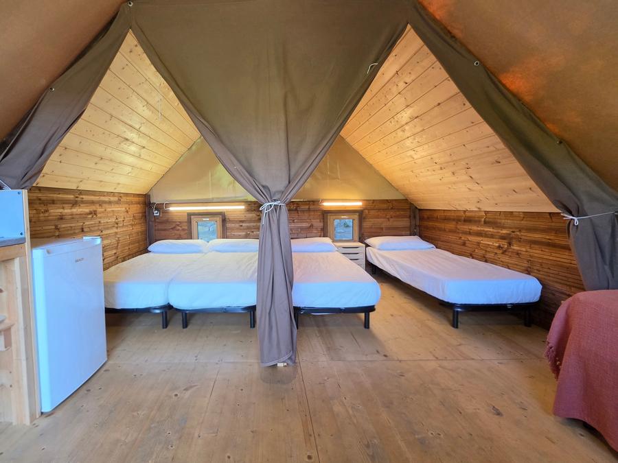 Tente en toile et en bois 4 personnes - Safari Lodge 10