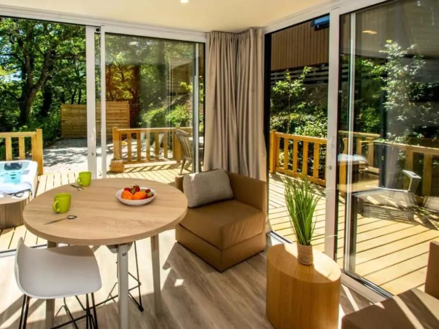 Mobilhome 2 personnes - Cottage Evasion 2 Pièces Climatisé Spa Privatif 2