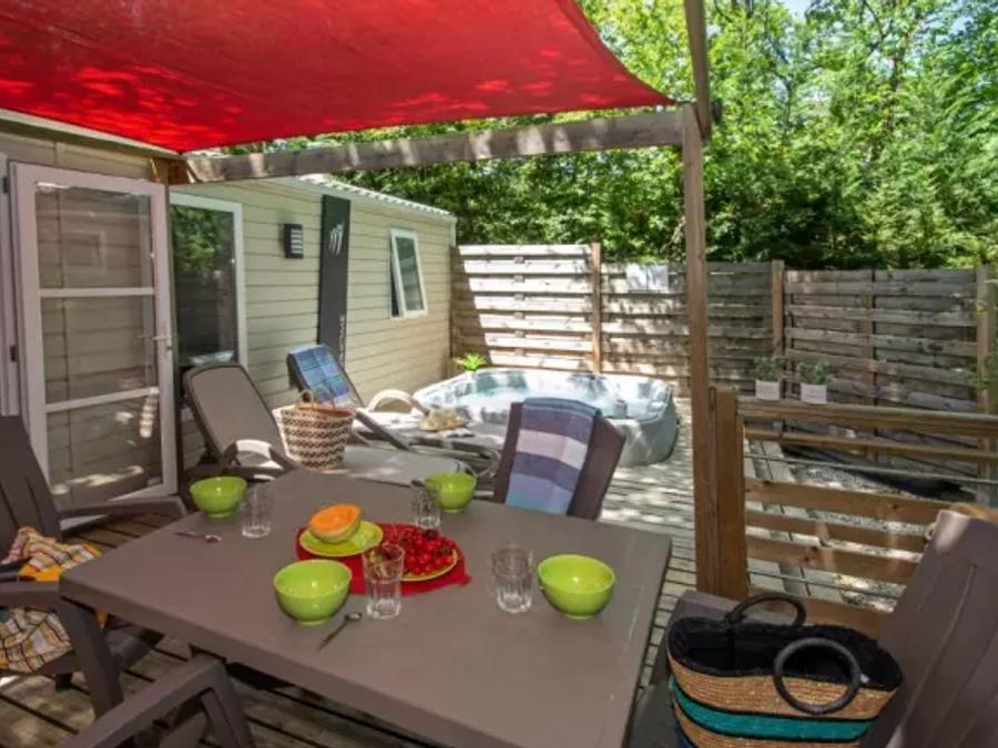 Mobilhome 4 personnes - Cottage Romarin 3 Pièces 4 Personnes Climatisé Spa Privatif 0