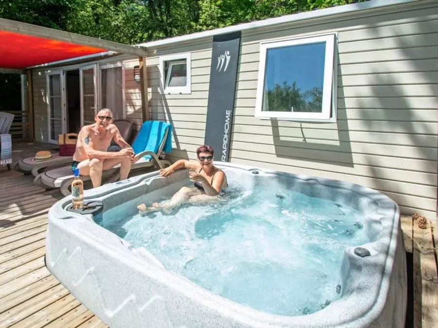 Mobilhome 6 personnes - Cottage Romarin 4 Pièces 6 Personnes Climatisé Spa Privatif 0