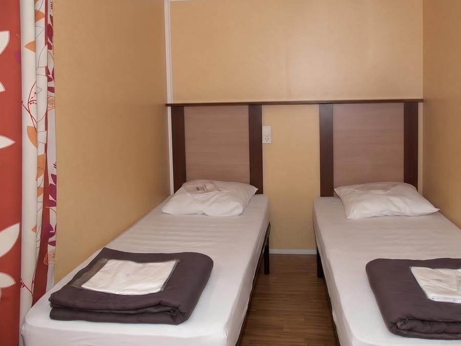 Mobilhome 6 personnes - 2 chambres - 2 SDB 4