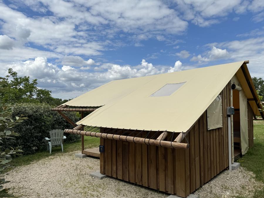 Hébergement 4 personnes - Cabane du campeur (10 m² - 1 ch.) 11