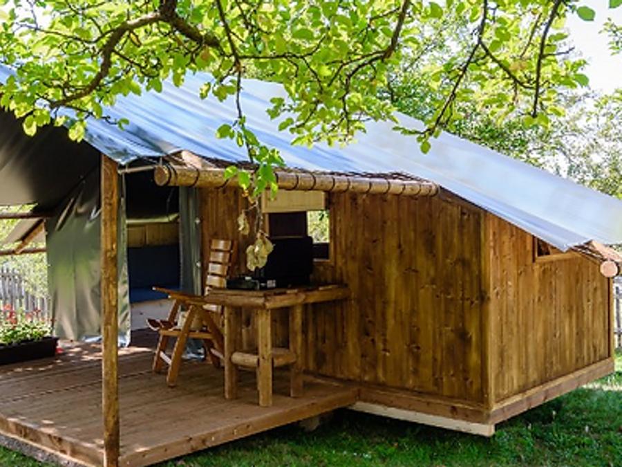 Hébergement 4 personnes - Cabane du campeur (10 m² - 1 ch.) 0