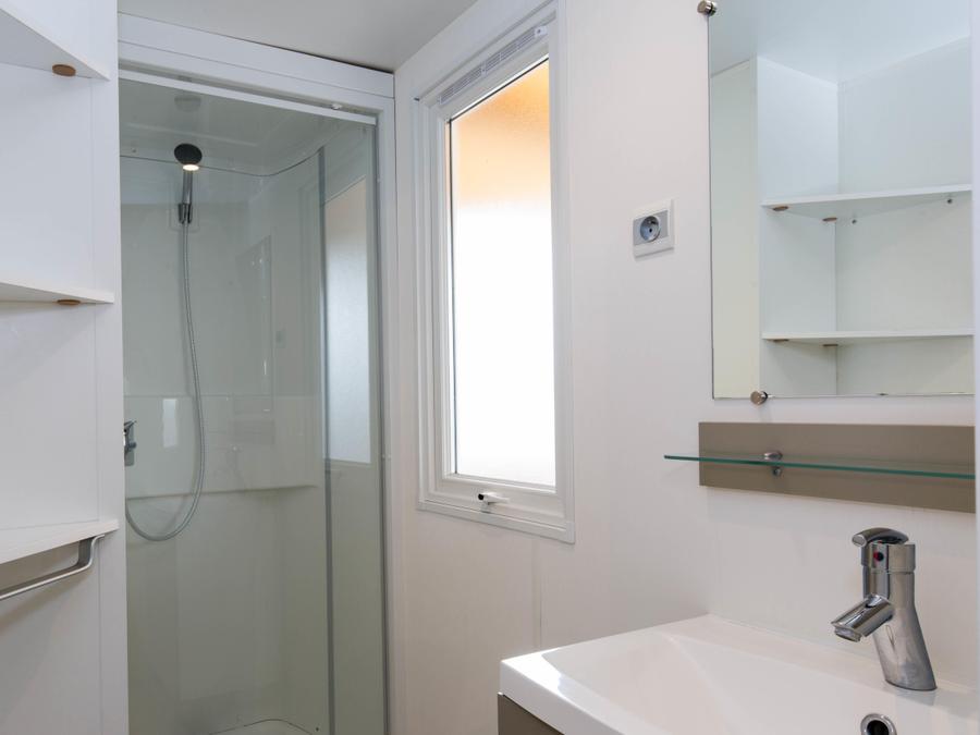 Mobilhome 6 personnes - MH 2CH - TERRASSE SEMI COUVERTE FERMEE 4