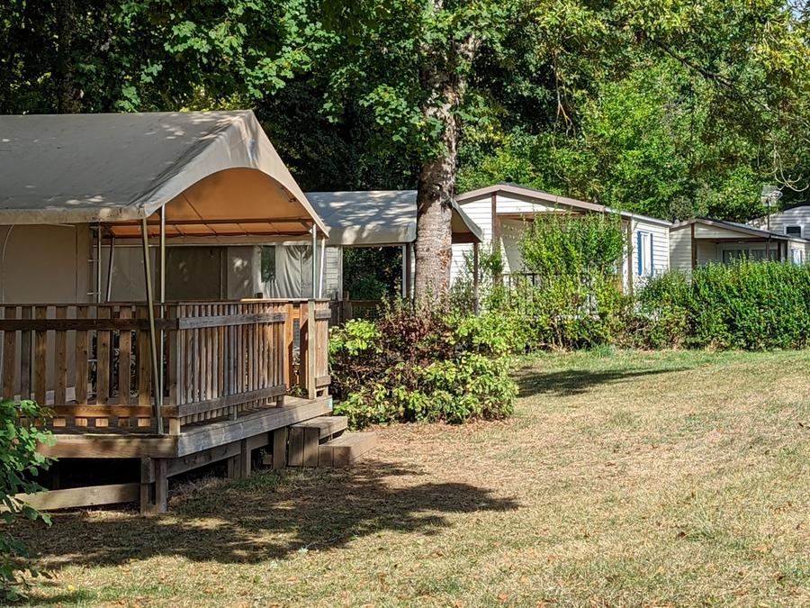 Tente en toile et en bois 5 personnes - INSOLITE LODGE sans sanitaires 5