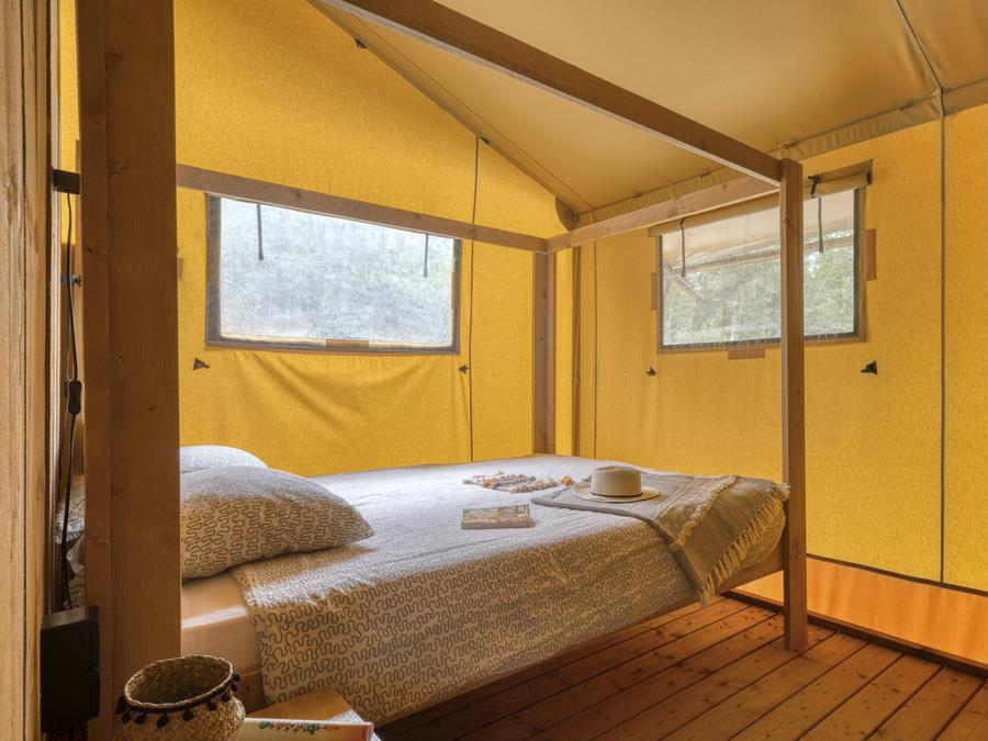 Tente en toile et en bois 4 personnes - Lodge Insolite 2 chambres 13