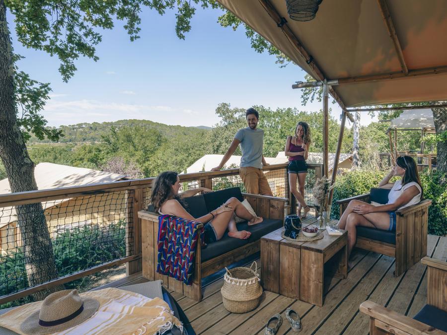 Tente en toile et en bois 4 personnes - Lodge Insolite 2 chambres 9