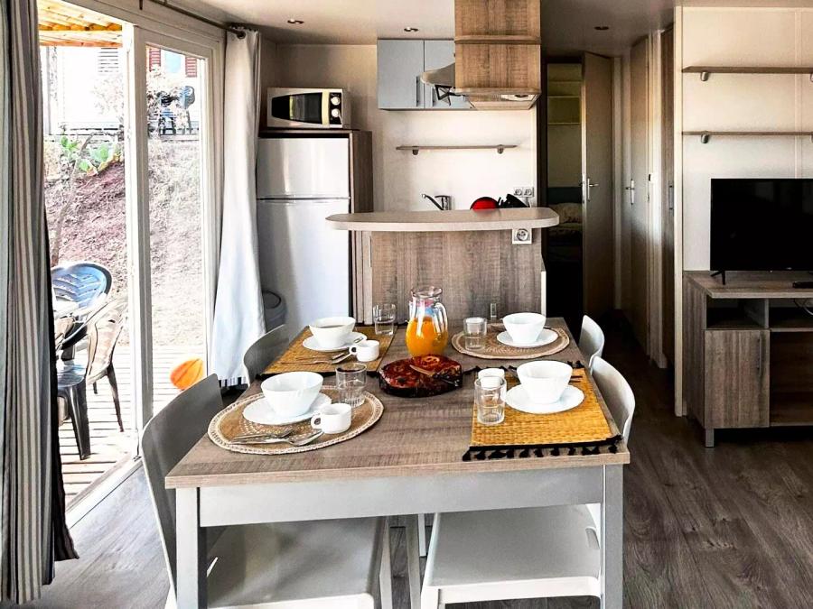 Mobilhome 8 personnes - Indiana 4 Pièces 6/8 Personnes Climatisé + TV 2