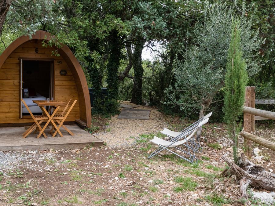 Hébergement 2 personnes - Le POD : la cabane 100 % nature / avec petit déjeuner / 2 pers inclus / Spa privatif en option 0