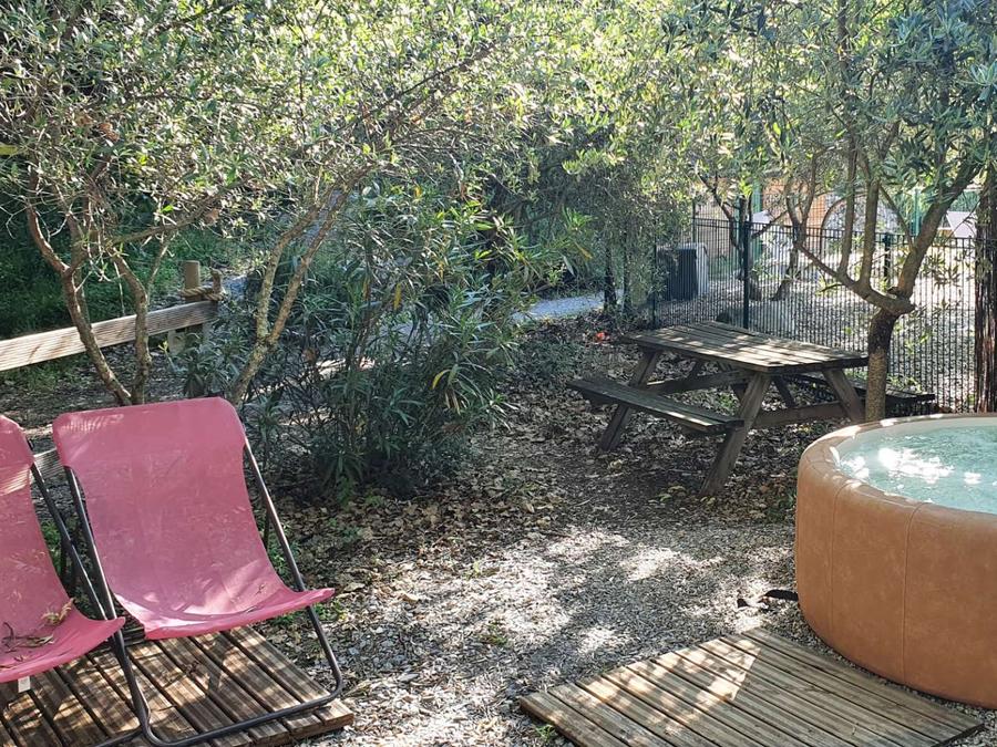 Tente 2 personnes - TIPI LODGE 6 m² pour 2 pers avec petit déjeuner et Jacuzzi privatif en accès illimité 2