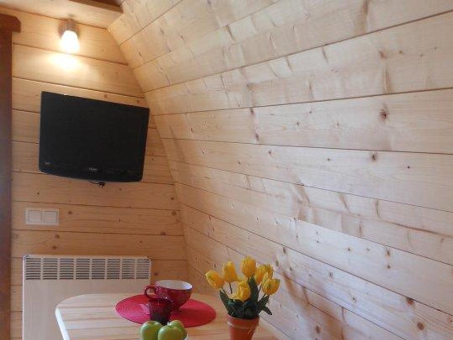 Hébergement 2 personnes - Cabane Forestière climatisée ( avec petit déjeuner et Spa privatif accès illimité ) / 2 pers inclus 9