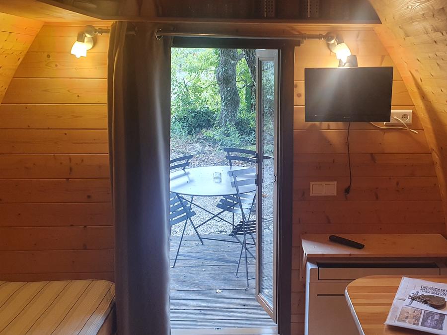 Hébergement 2 personnes - Cabane Forestière climatisée ( avec petit déjeuner et Spa privatif accès illimité ) / 2 pers inclus 2