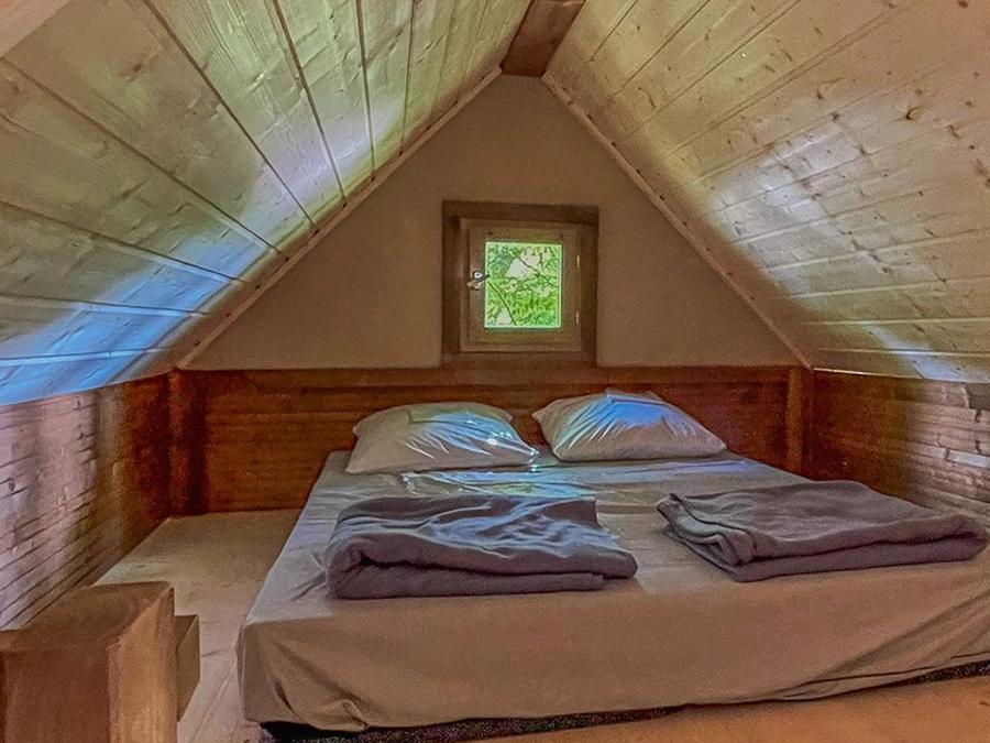 Tente en toile et en bois 3 personnes - Tente Bivouac 11m² 1chambre - sans sanitaire 2