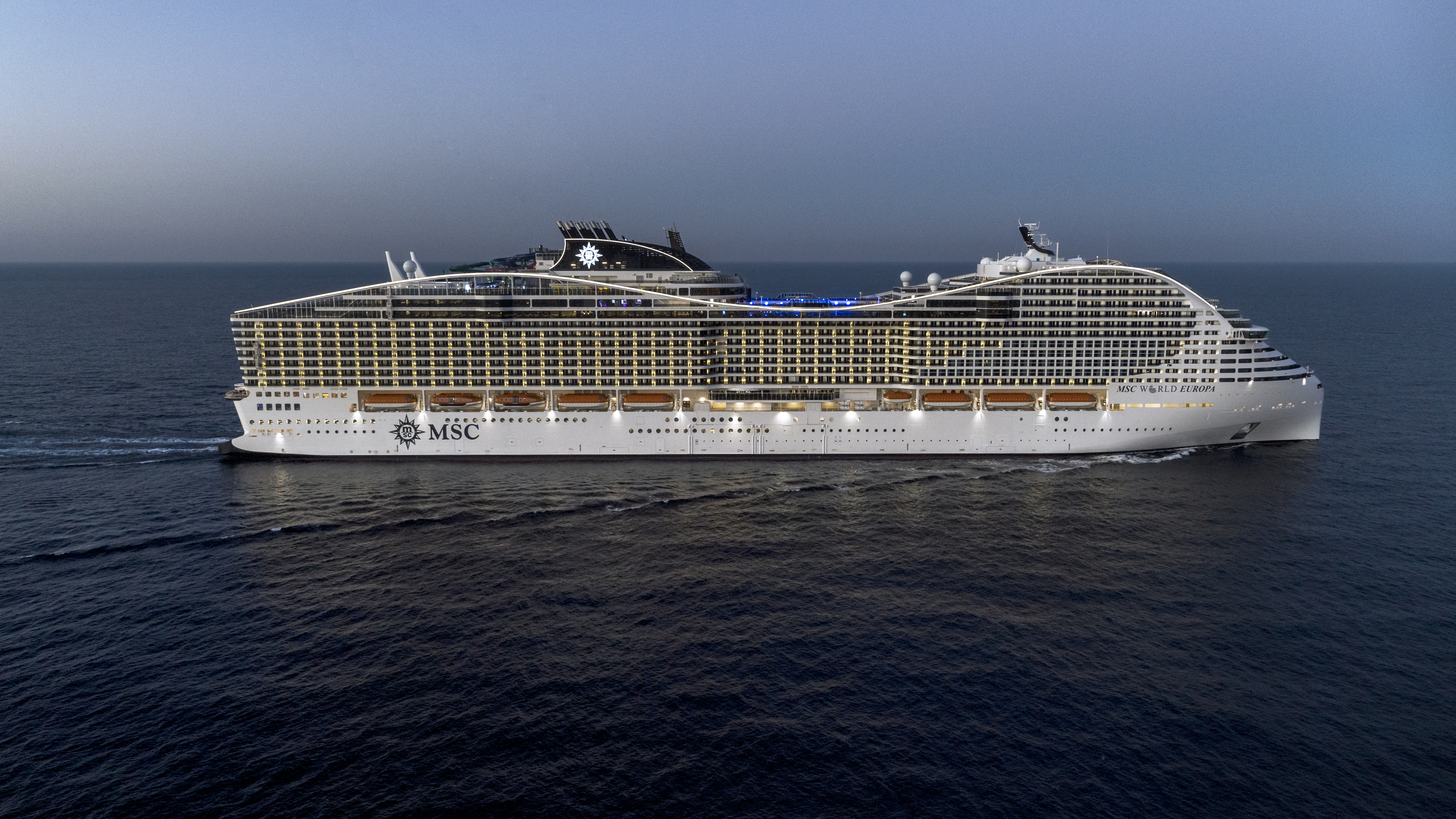 MSC WORLD EUROPA - Méditerranée - CROISIÈRE AU DÉPART DE MARSEILLE (PROVENCE) (FRANCE)