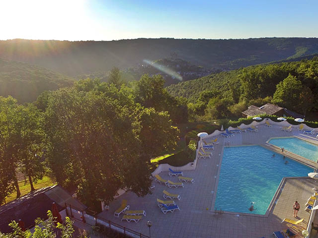VVF Aveyron Najac 3* - Séjour avec restauration