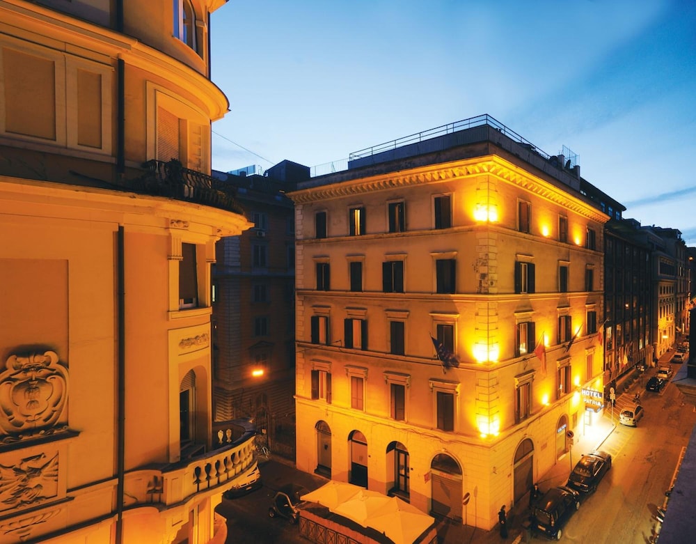 Hôtel Patria 3*