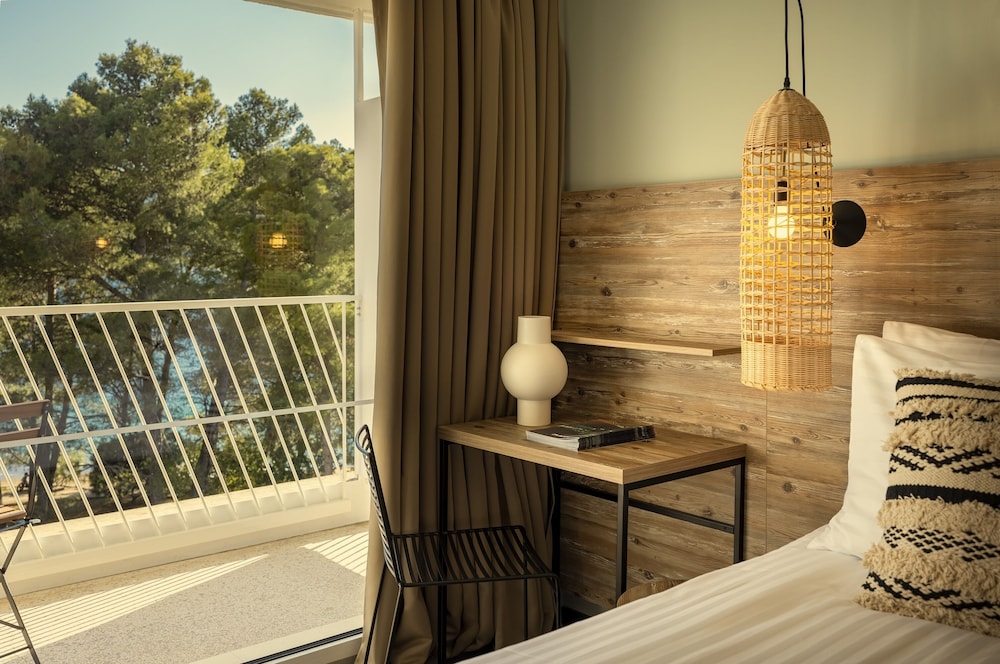 Hôtel Hvar [PLACESHOTEL] by Valamar 4*