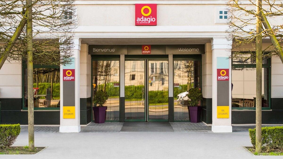 Aparthotel Adagio Val d’Europe 3*