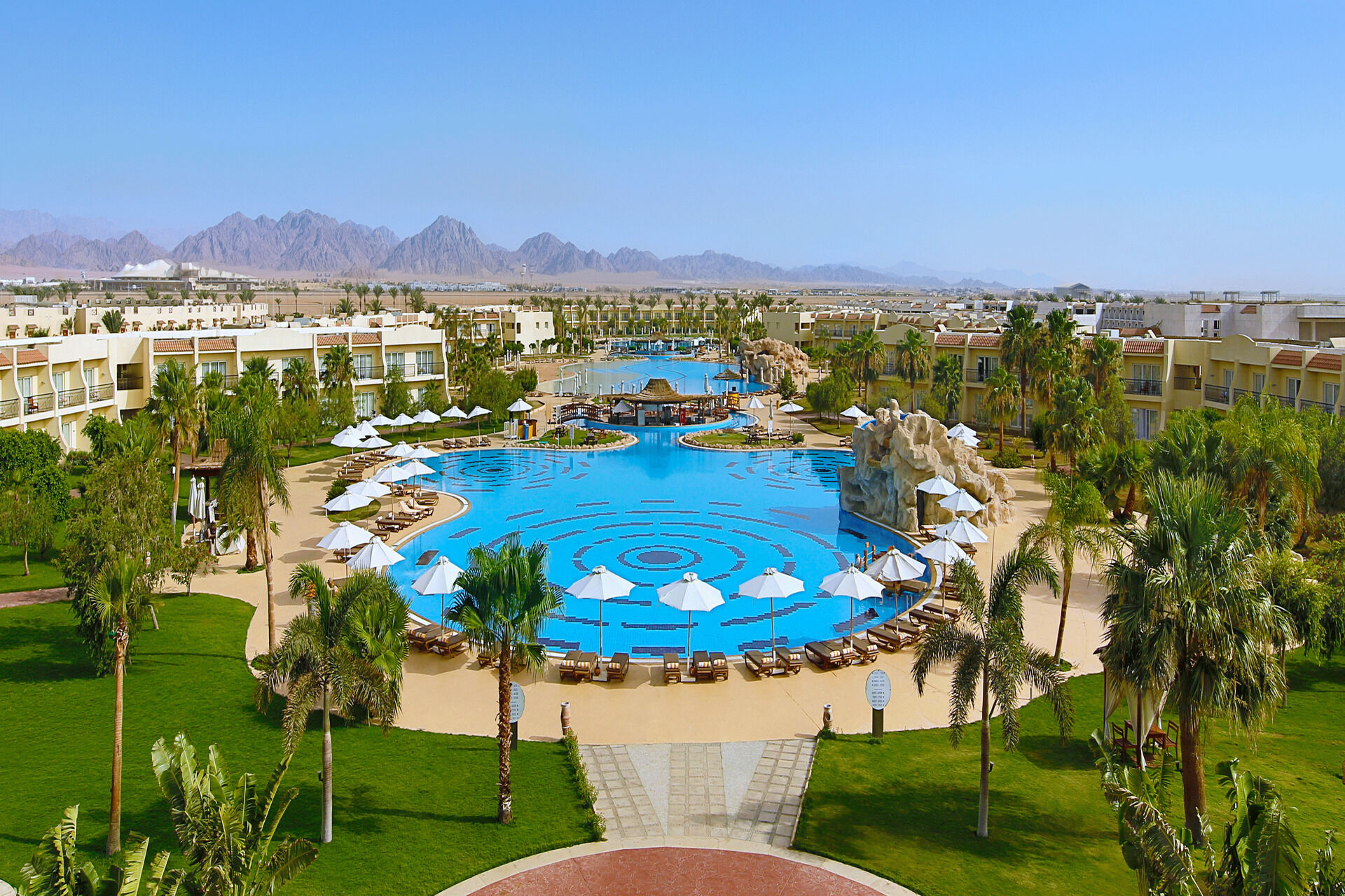 Hôtel DoubleTree by Hilton Sharm Bay 4*