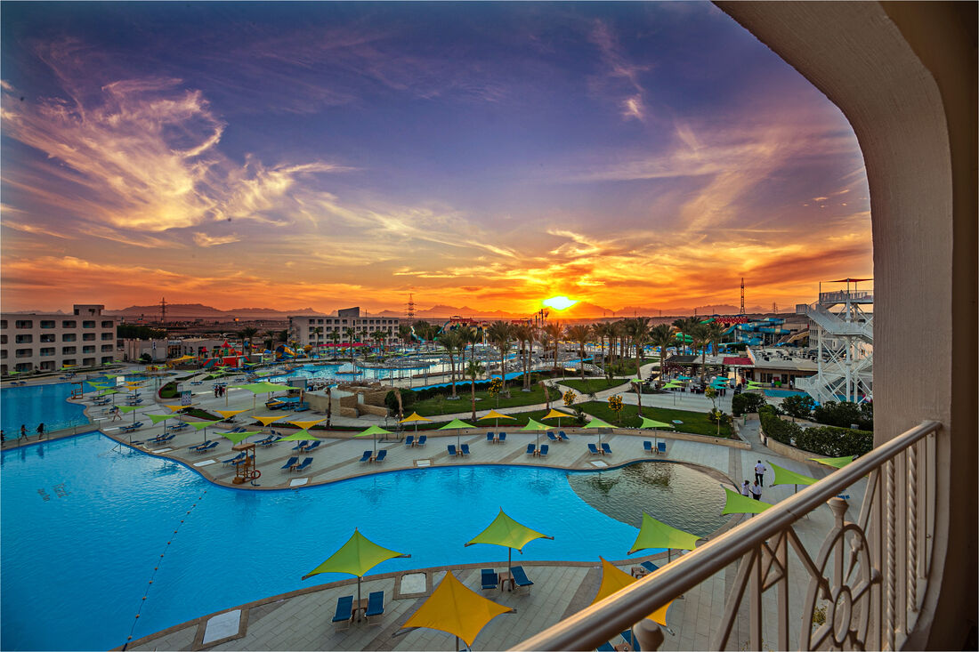 Hôtel Titanic Resort & Aqua Park 4*