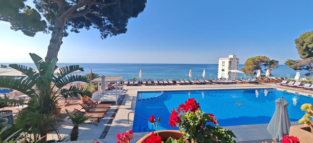 Hôtel Roger de Flor by Seleqtta 4*