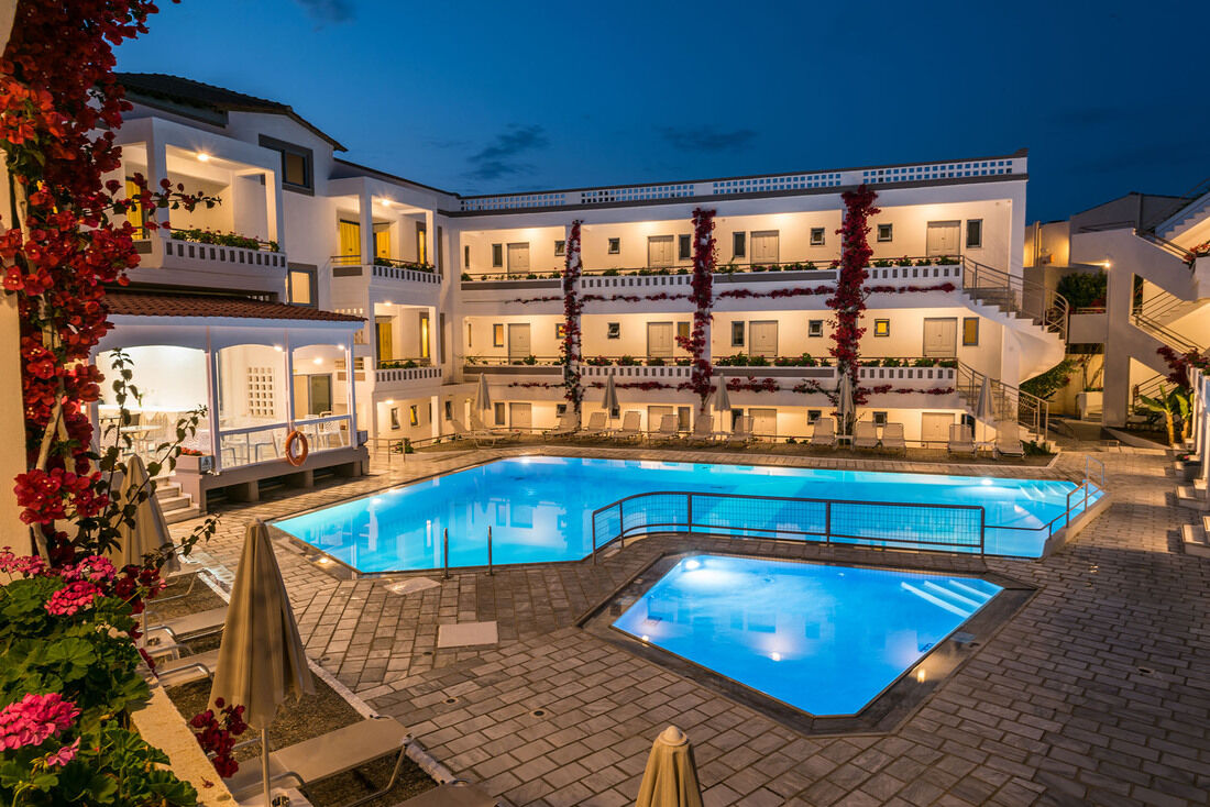 Hôtel Ariadne 3*