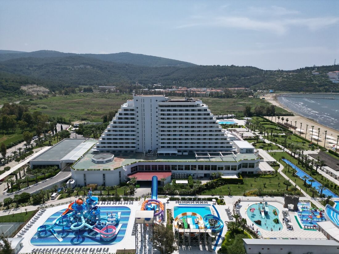 Hôtel Palm Wings Ephesus Beach Resort 5*