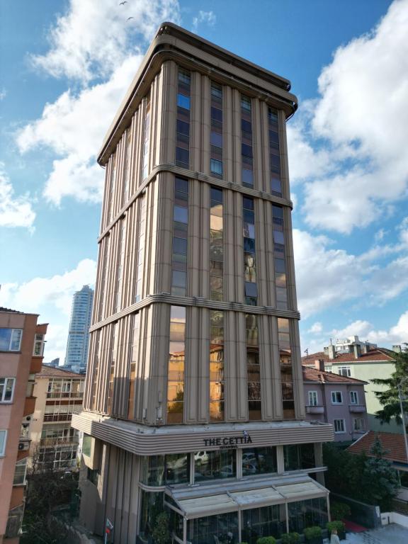 Hôtel The Cettia 4*