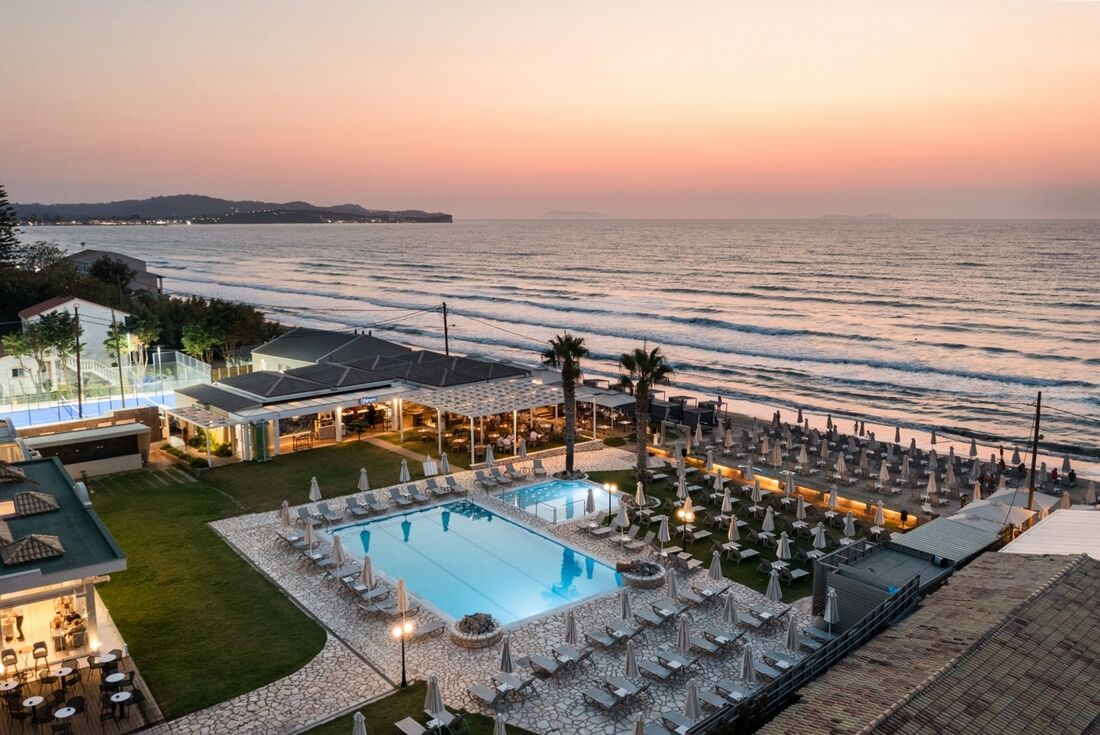Acharavi Beach Hôtel 4*