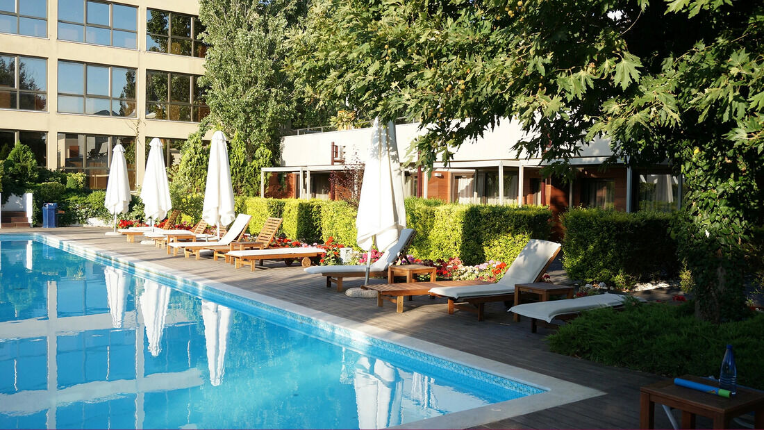 Hôtel Alexander Beach and Village 5*