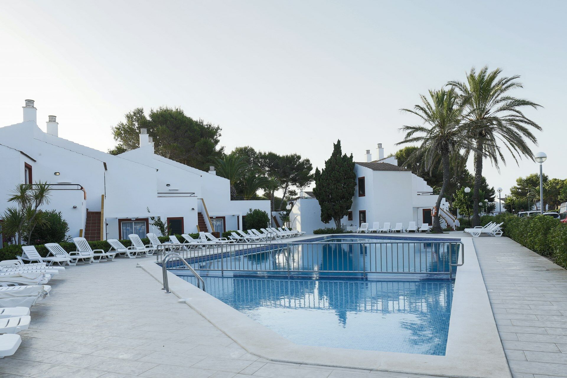 Aparthôtel Flora Park 3*