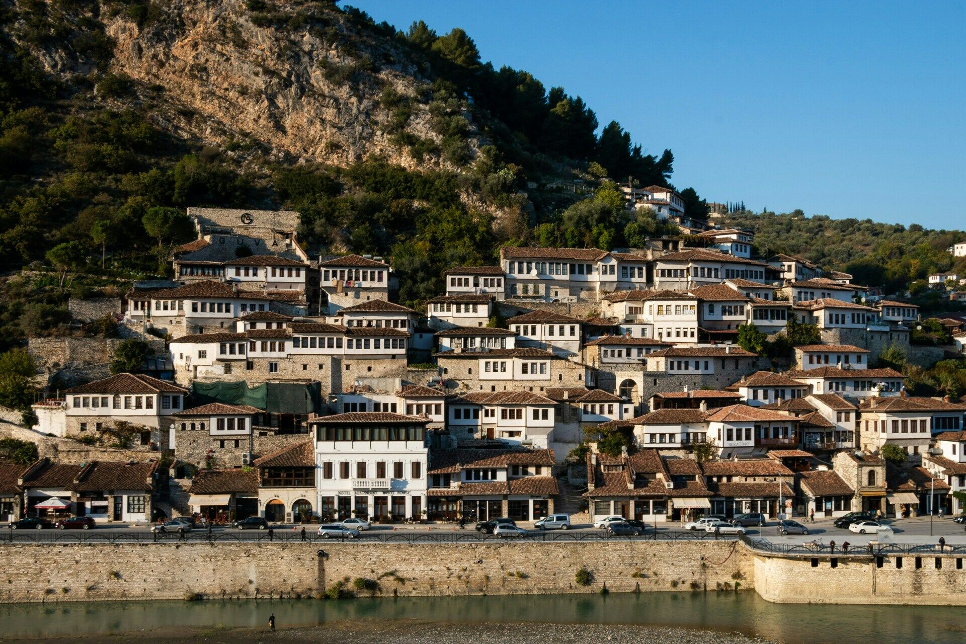 QEPARO - BERAT 0