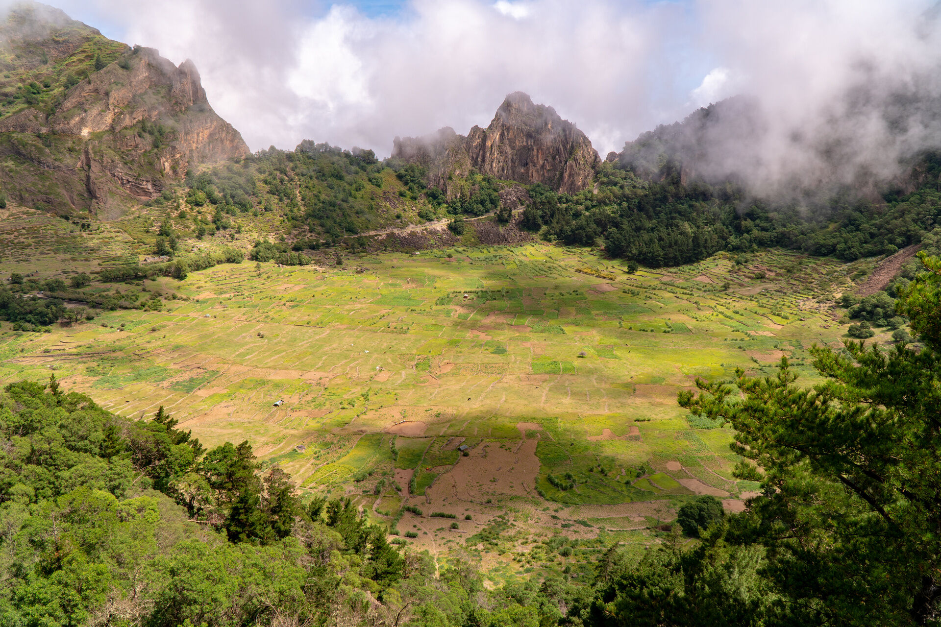 MINDELO - SANTO ANTÃO - ROUTE DE CORDA - RIBEIRA GRANDE 0