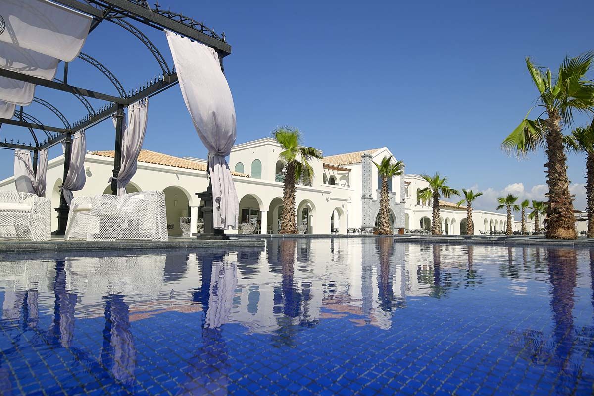 Héliades Signature Anemos Luxury Grand Resort 5* - Arrivée La Chanée