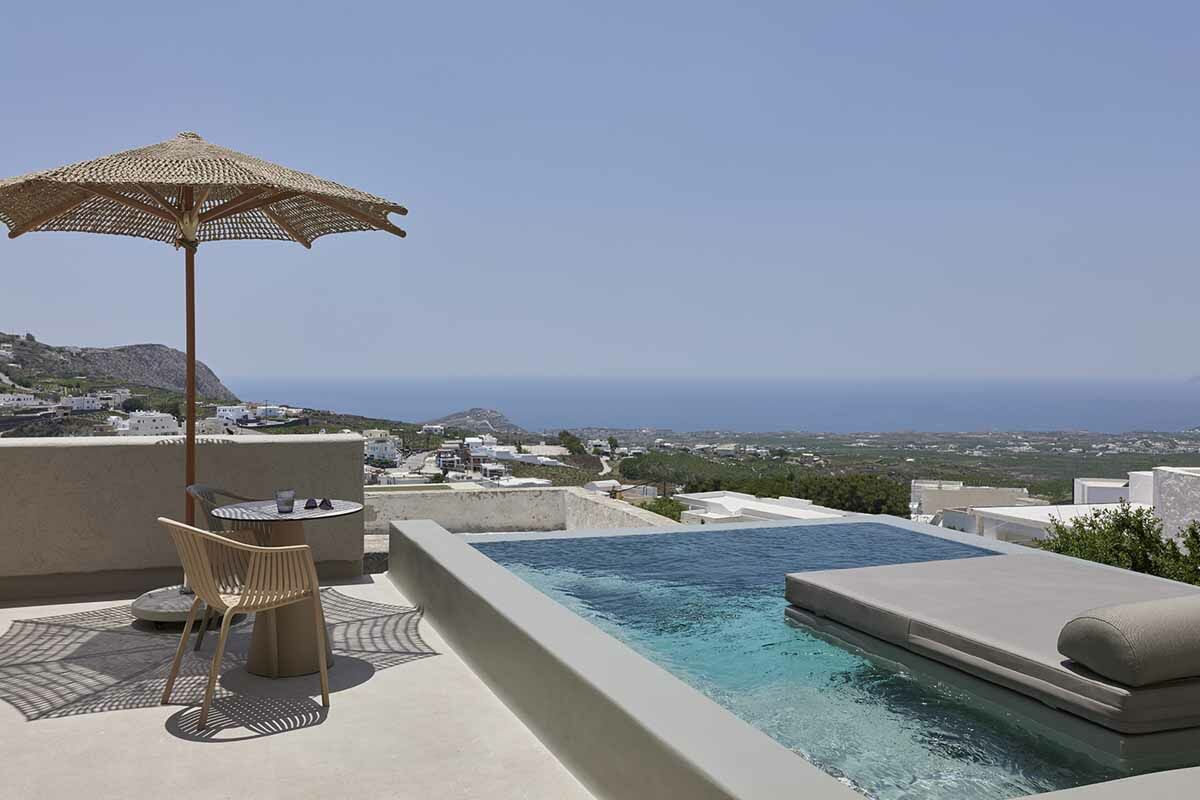 Hôtel Aeon Suites Santorini 4 clés