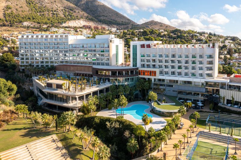 Higueron Hôtel Malaga Curio Collection by Hilton 4* – Adults only +16