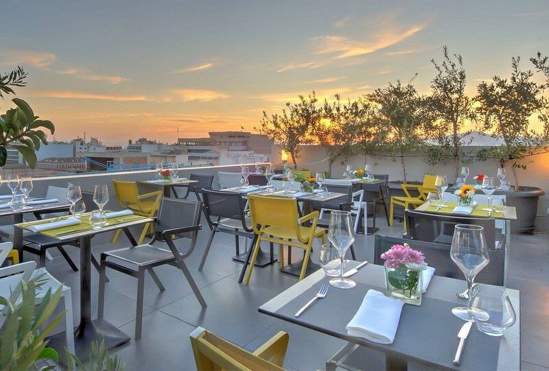 Hôtel Polis Grand 4*