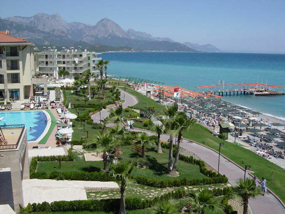 Hôtel Ambassador Plaza 4*