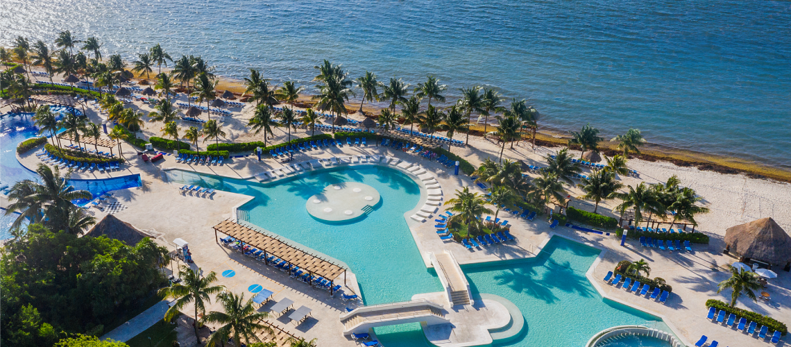 Club Coralia BlueBay Grand Esmeralda 5*