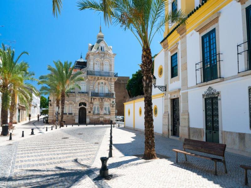 Autotour Les Secrets Cachés de l'Algarve et de l'Alentejo