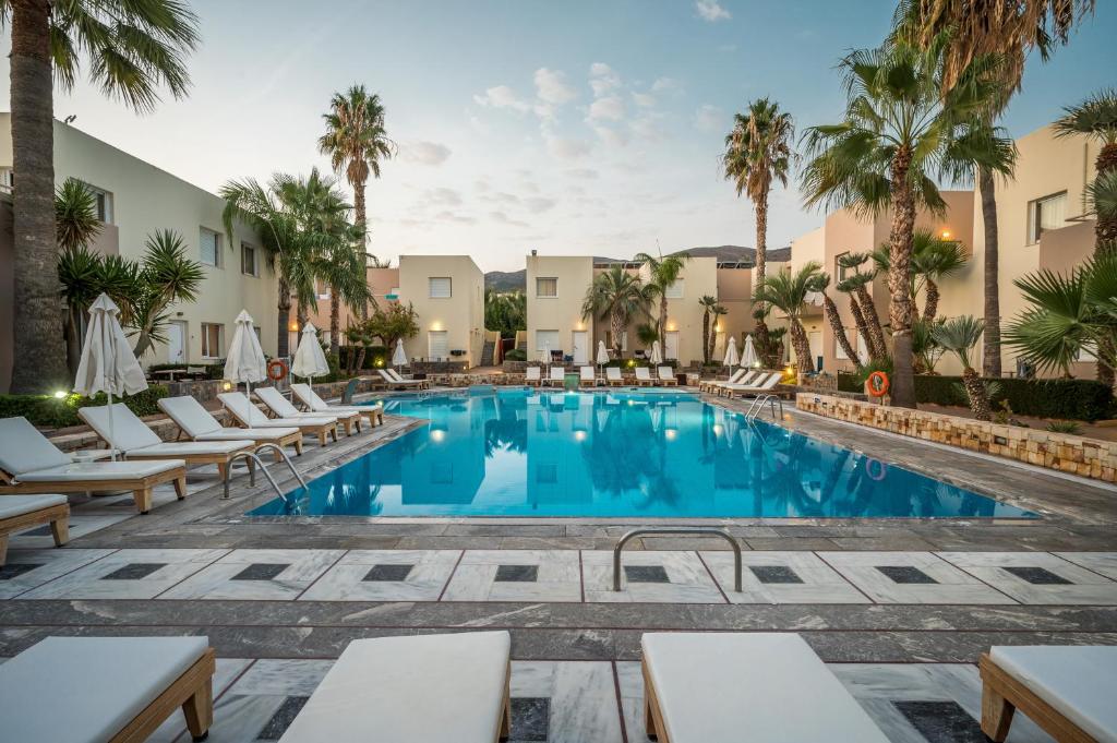 Meropi Hôtel & Apartments 4*