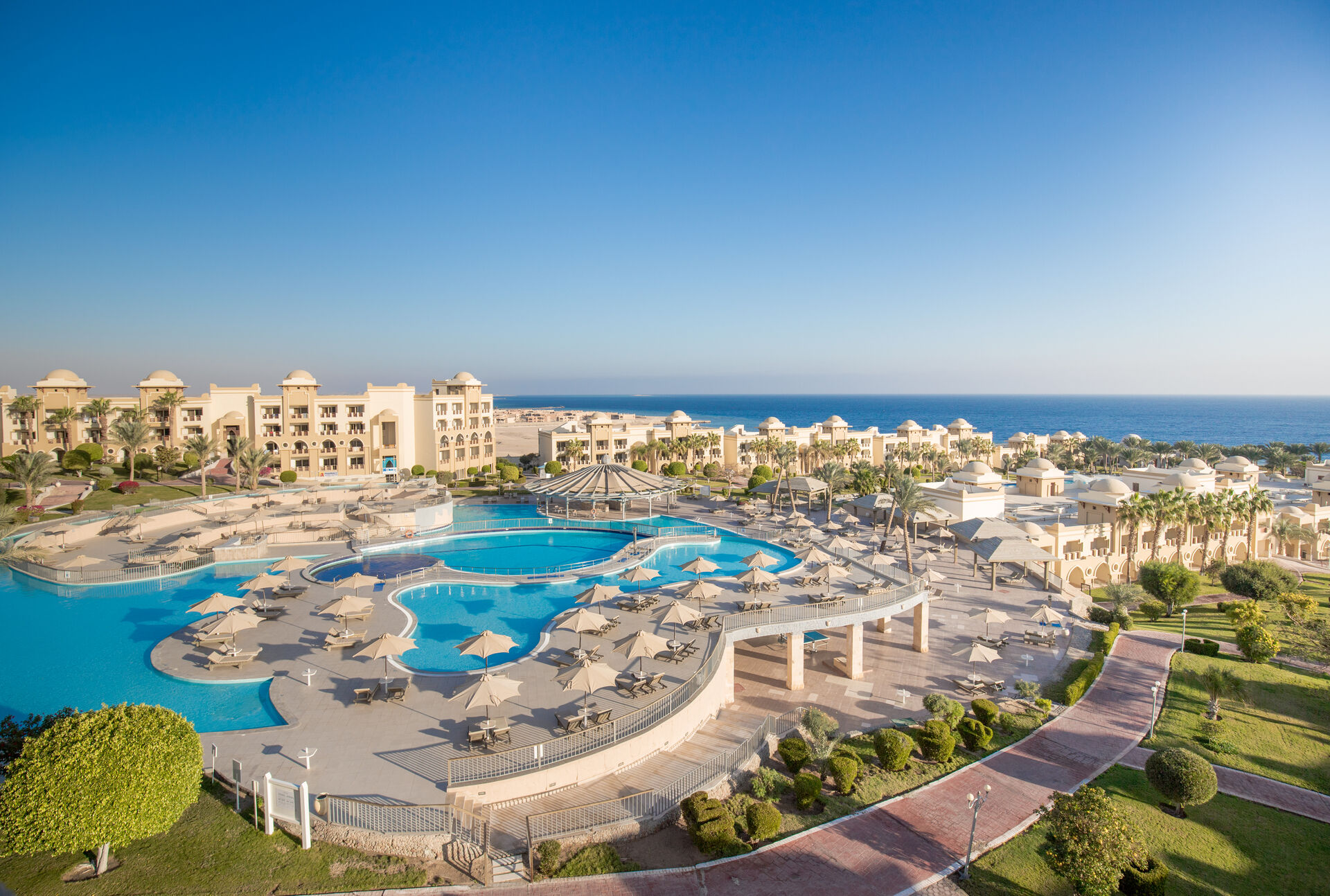 Hôtel Serenity Alpha Beach 5*